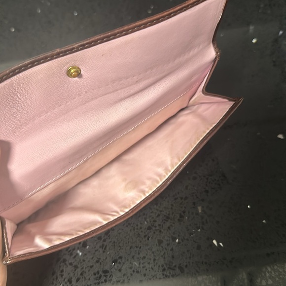 Authetic COACH Long Brown Monogram CC wallet with purple leather interior - Picture 5 of 8